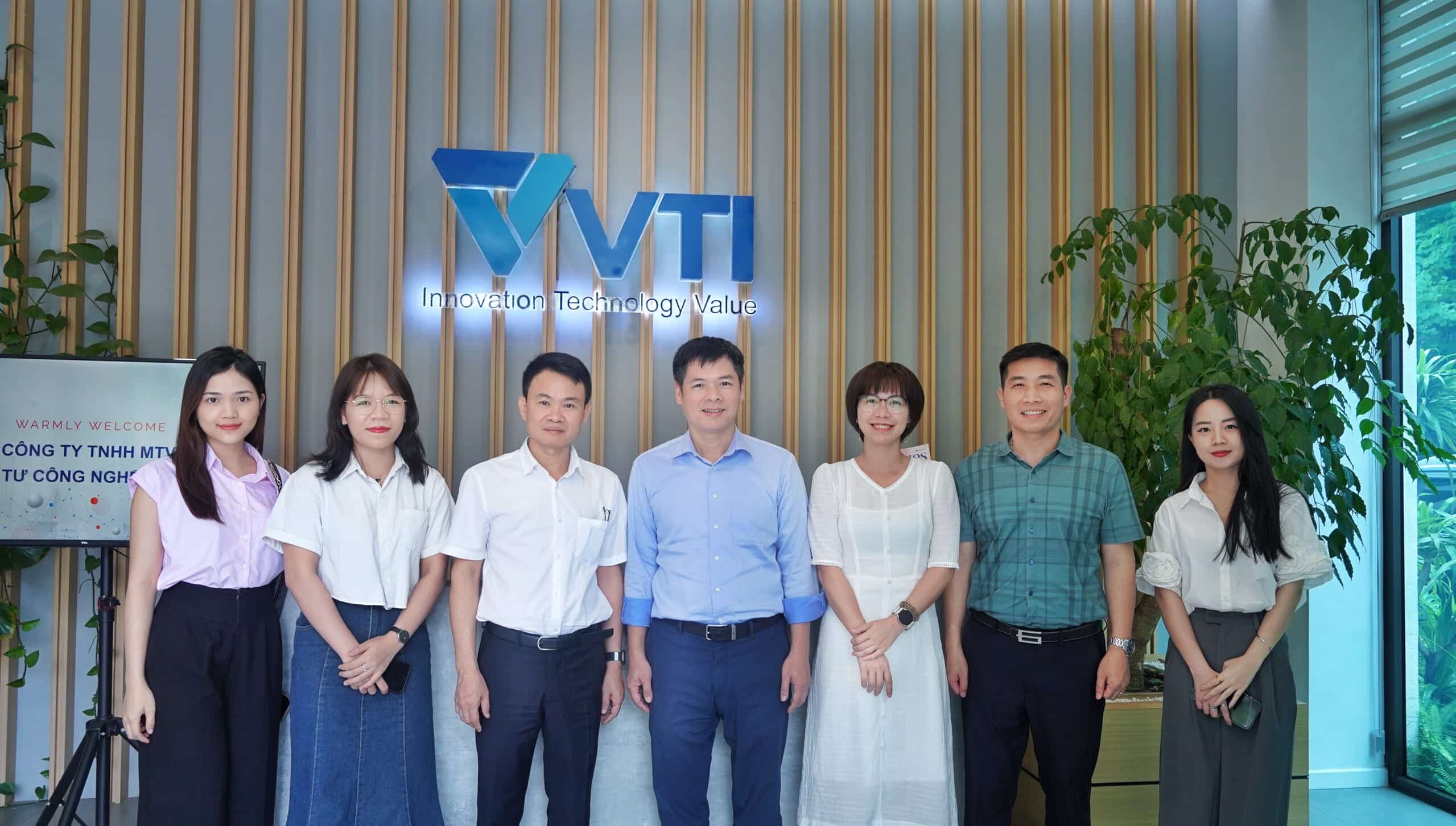 VTI ký kết MoU với Viettel Software